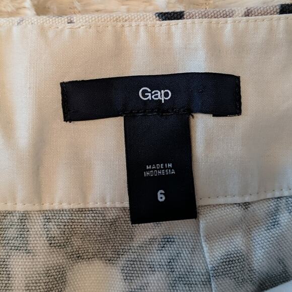 EUC Gap Skirt, 6 - Picture 5 of 6